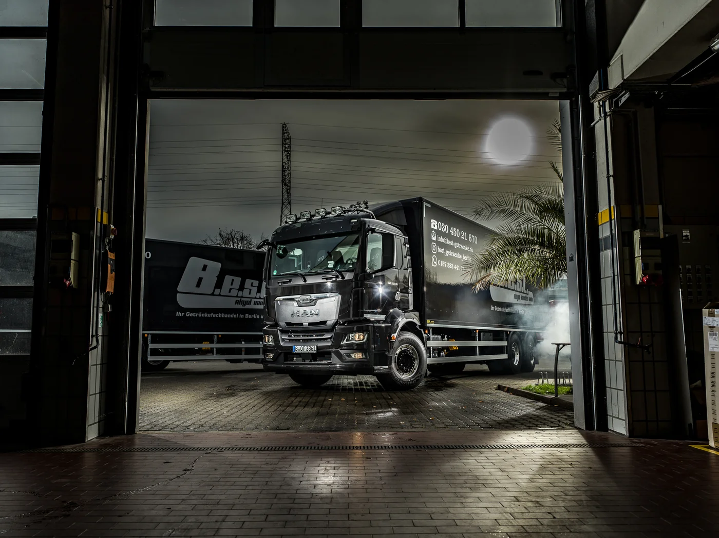 B.e.s.t. Akyol Handels GmbH Firmenfahrzeug